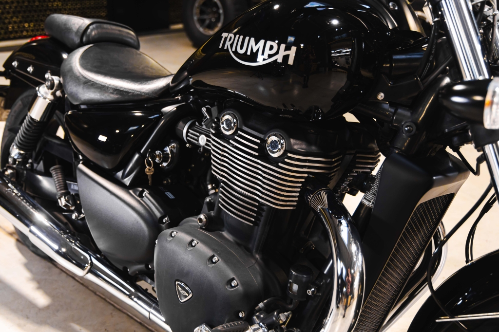 Triumph Thunderbird 1700 2016 photo 8