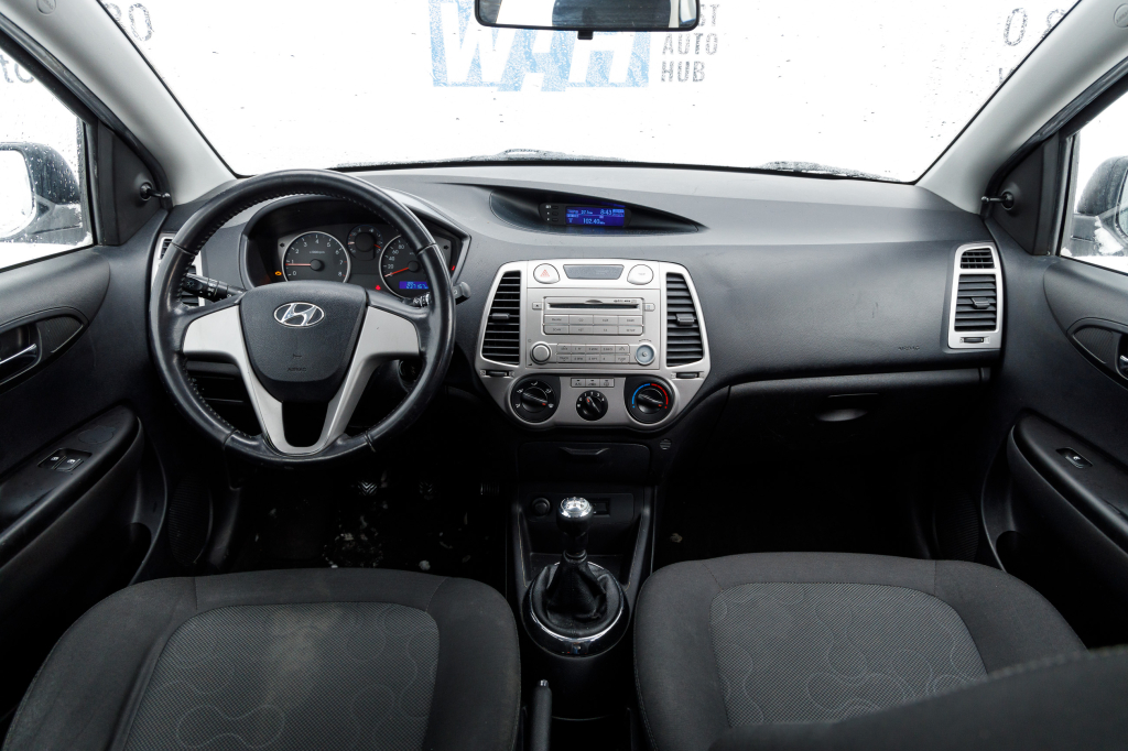 Hyundai i20 photo 7