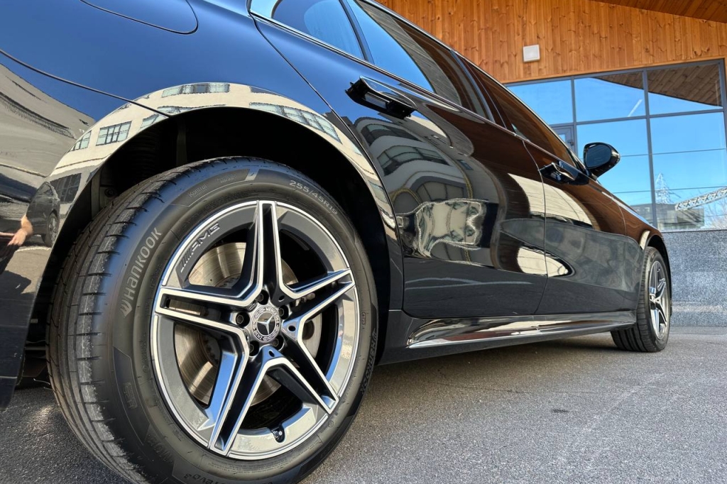 Mercedes-Benz S-Class 2024 фото 6