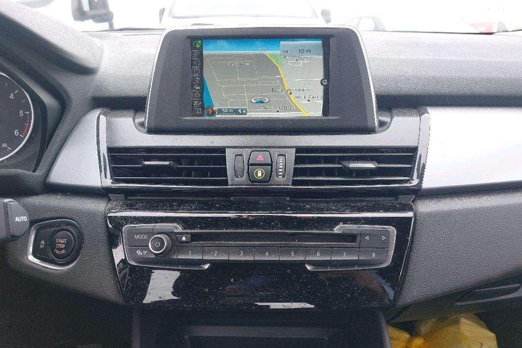 BMW 2er Active Tourer 2017 photo 5