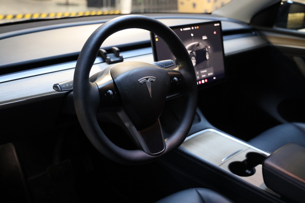 Tesla Model Y 2022 photo 45