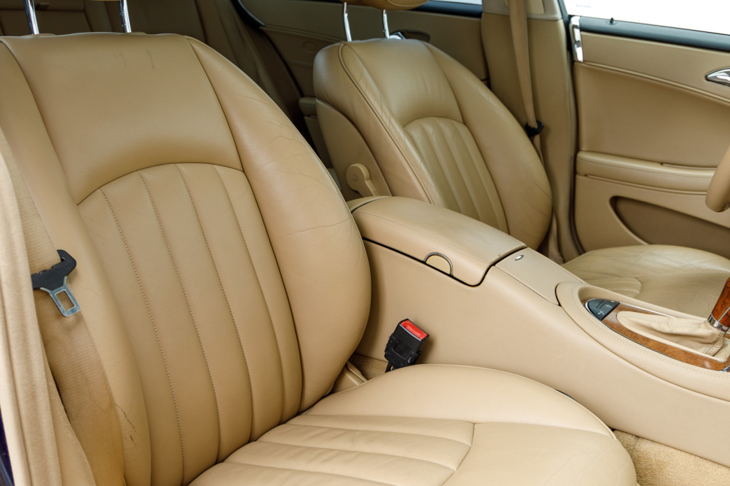 Mercedes-Benz CLS 500 2005 фото 22