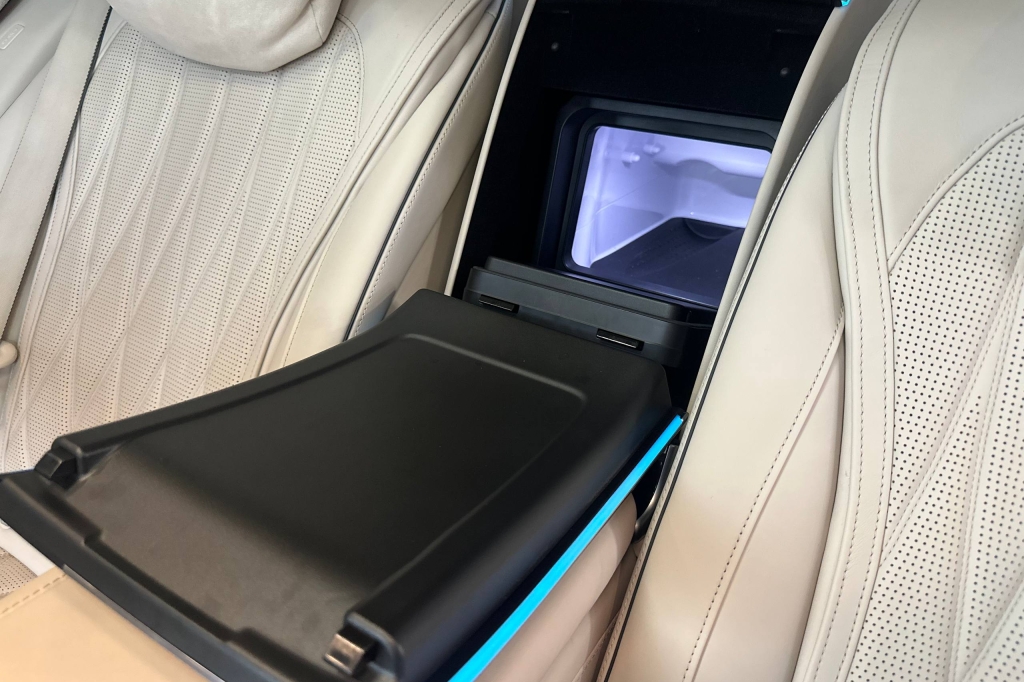 Mercedes-Benz S-Class S63e Perfomance 2023 photo 23