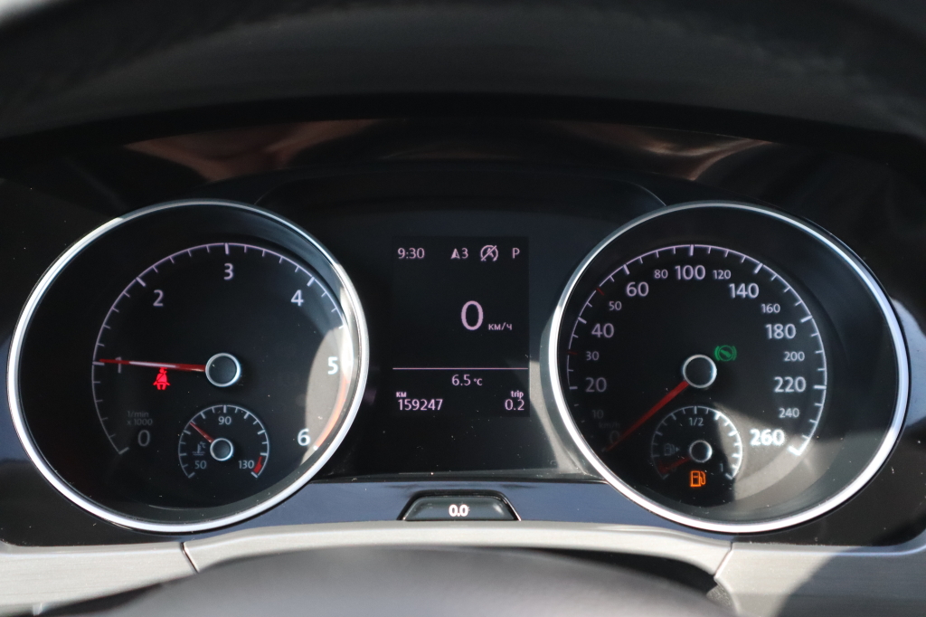 Volkswagen Touran 2016 фото 10