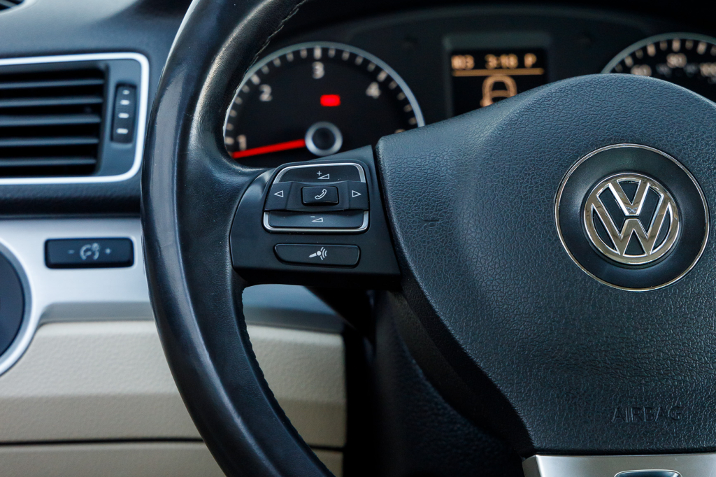 Volkswagen Passat B7 SE 2012 фото 19