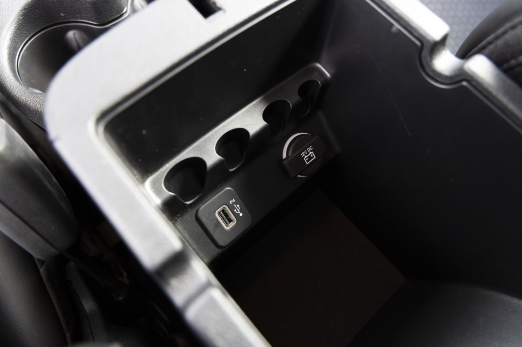 Jeep Cherokee Trailhawk Trail Rated 2019 фото 27