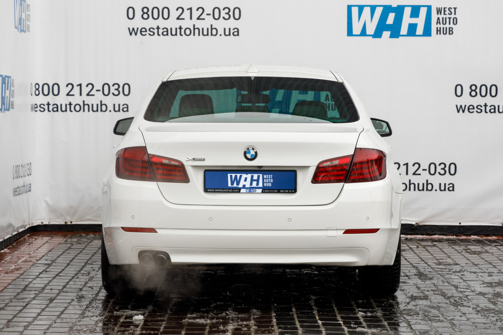 BMW 528 Xdrive 2012 фото 31
