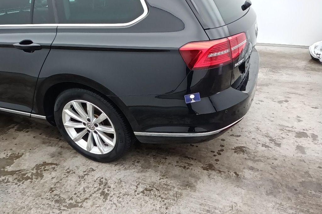 Volkswagen Passat Variant 2017 фото 51