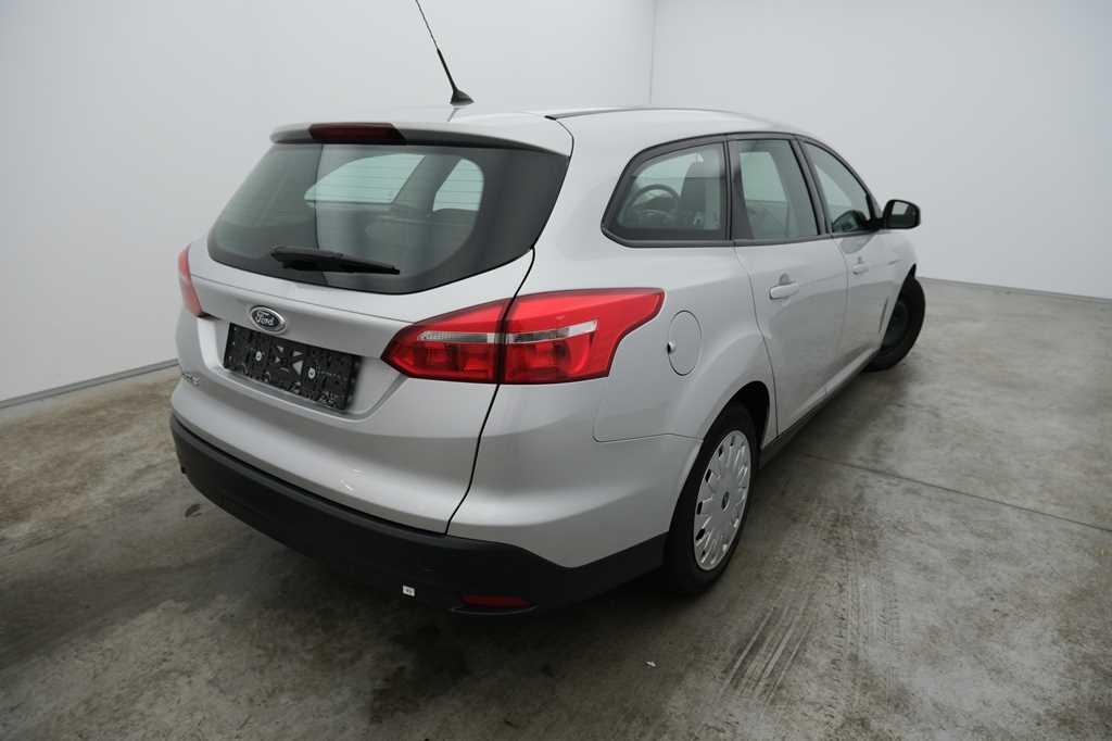 Ford Focus Tunier 2016 фото 3