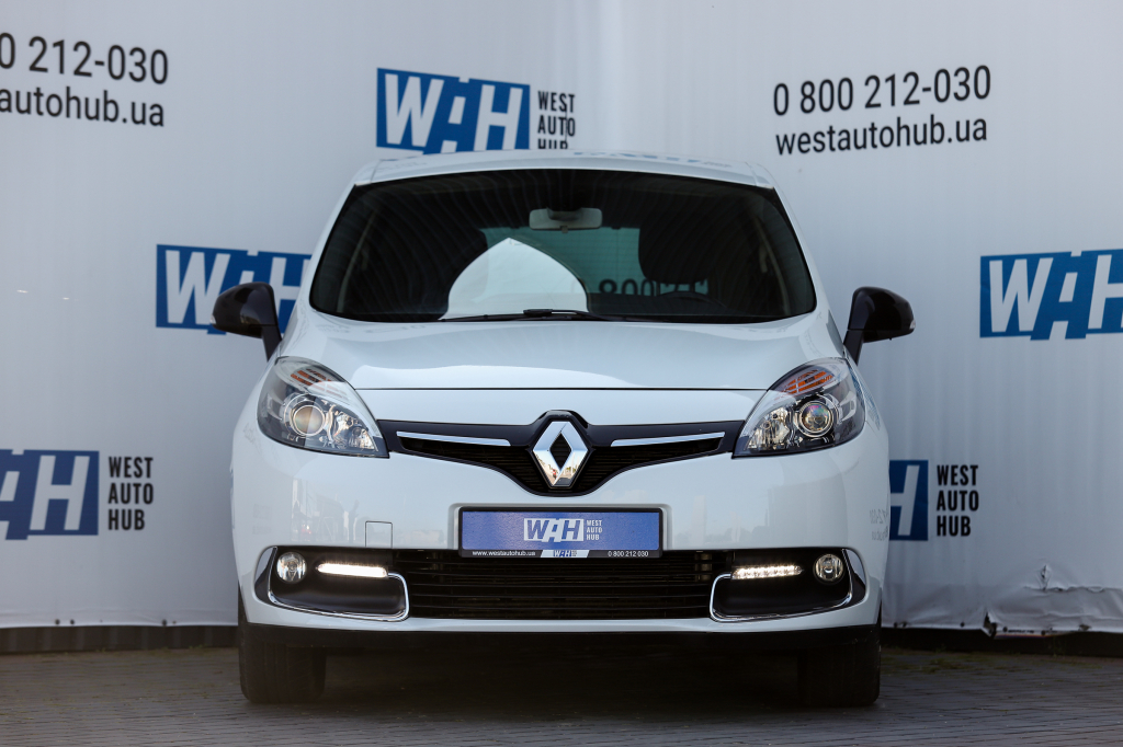 Renault Scenic 2015 фото 19