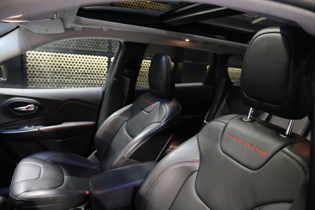 Jeep Cherokee 2019 фото 37