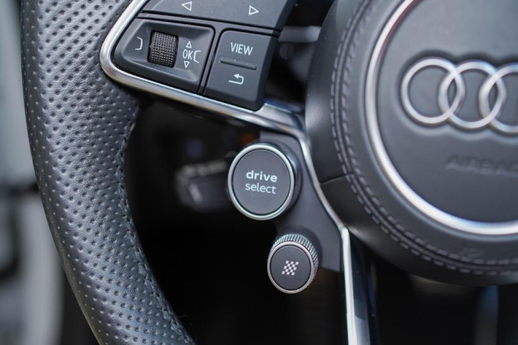 Audi R8 Spyder 2017 photo 5