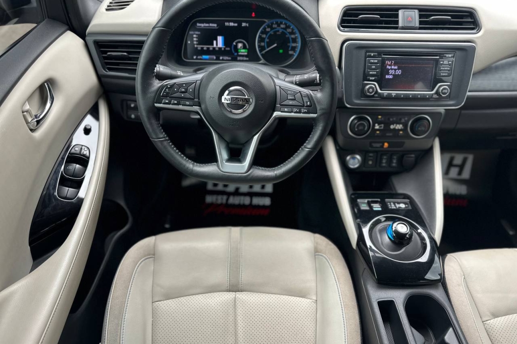 Nissan Leaf 40 kWh 2019 photo 18