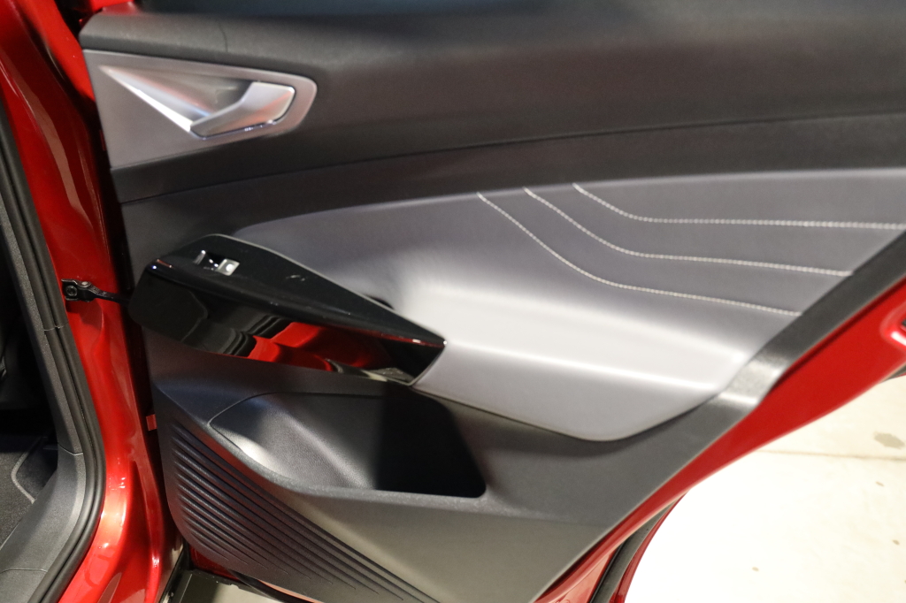 Volkswagen ID.4 2022 фото 19