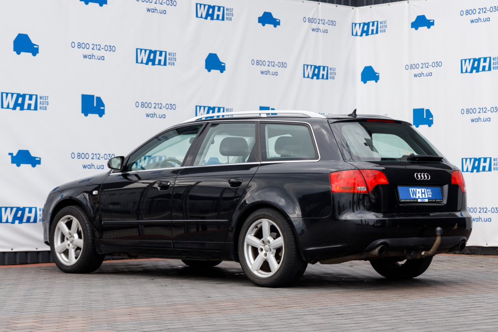 Audi A4 2005 фото 2