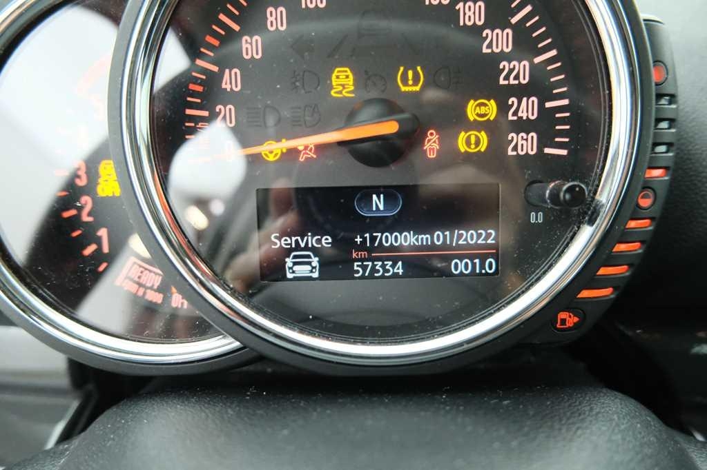 MINI One Clubman 2017 photo 1