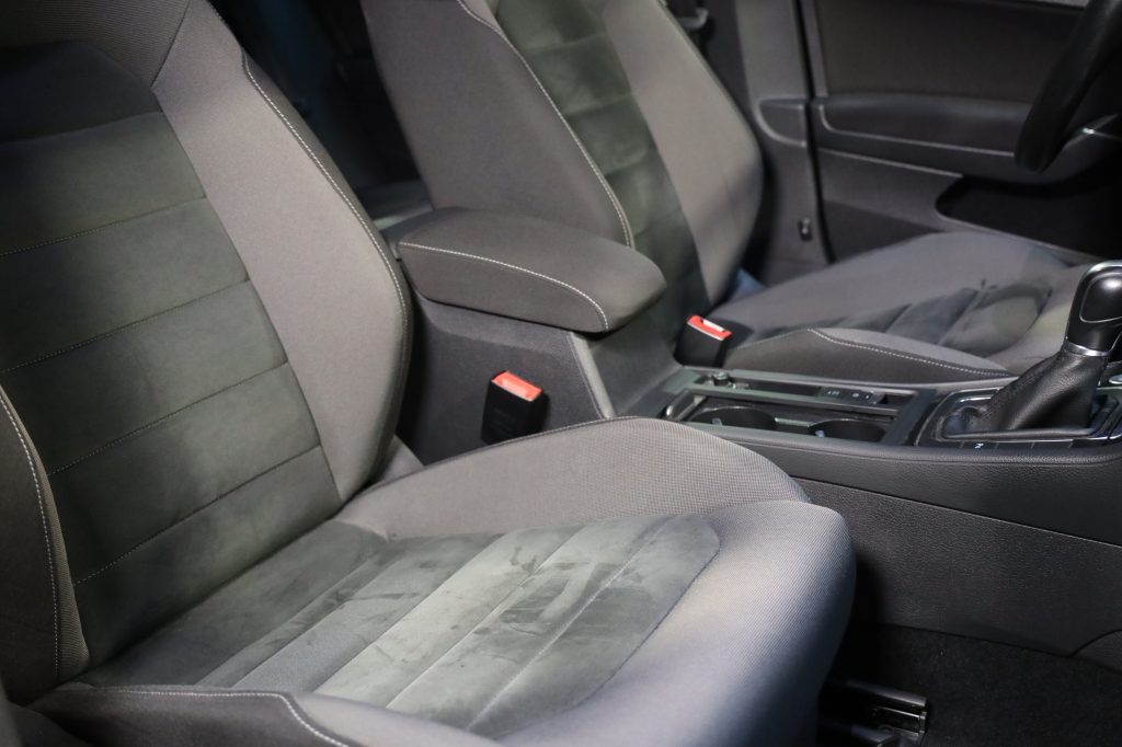 Volkswagen Golf 2017 photo 23