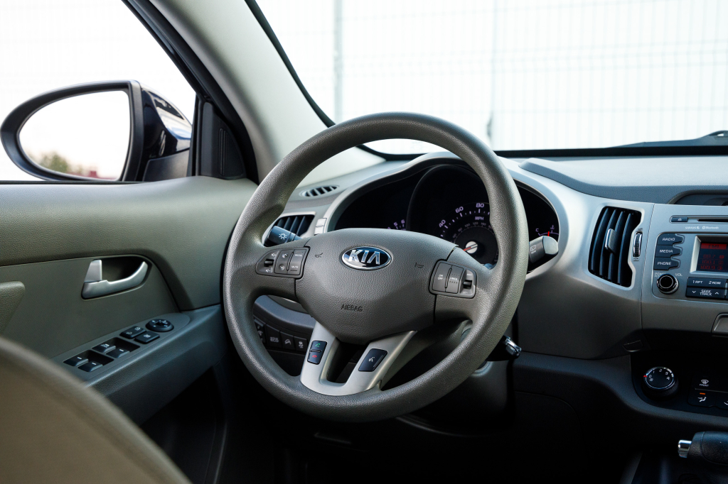 Kia Sportage LX 2015 фото 8