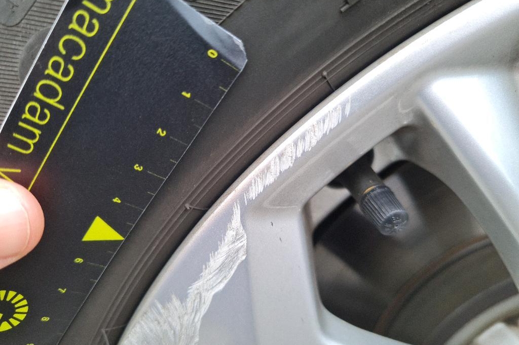 Audi A4 2016 фото 13