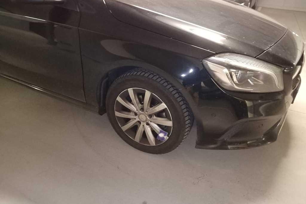 Mercedes-Benz A-Klasse 2016 photo 24