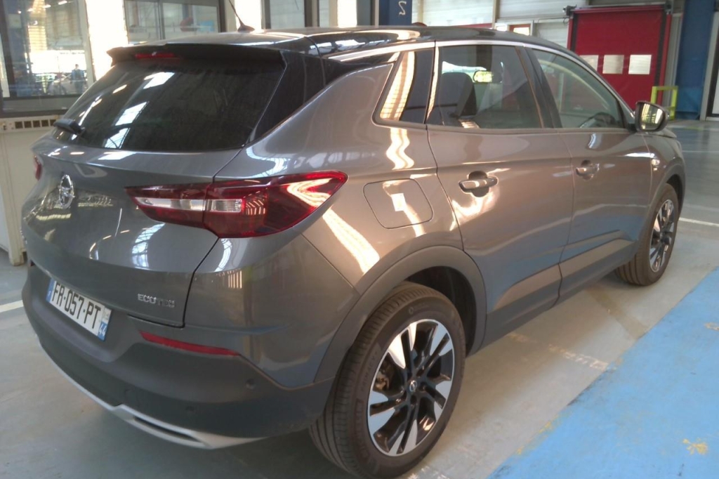 Opel Grandland X 2020 фото 6