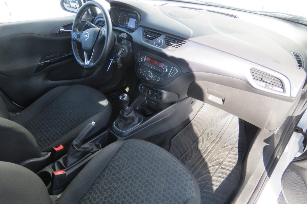 Opel Corsa 2018 photo 1