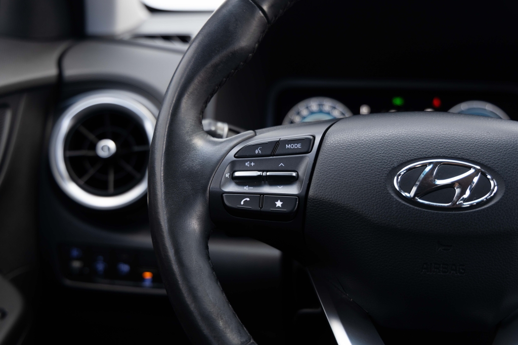 Hyundai Kona 2021 фото 18