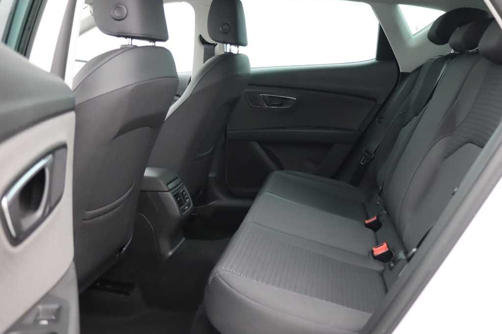 SEAT Leon 2017 photo 3