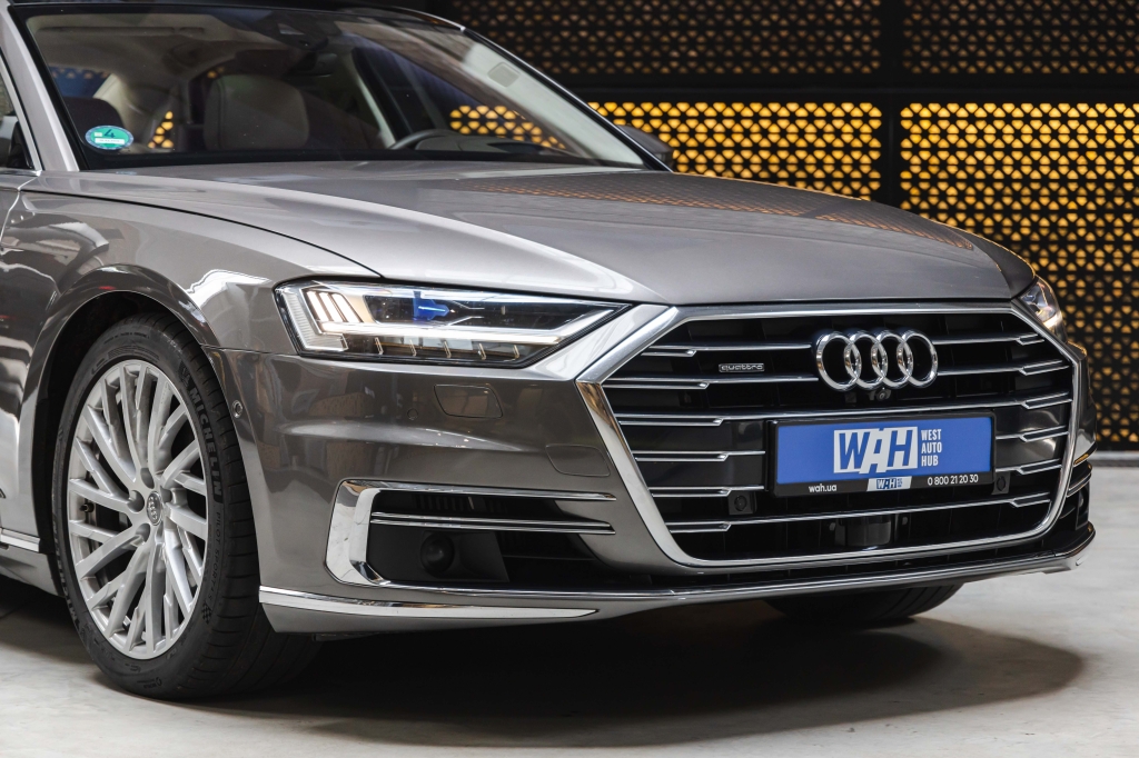 Audi A8 L 2018 фото 5