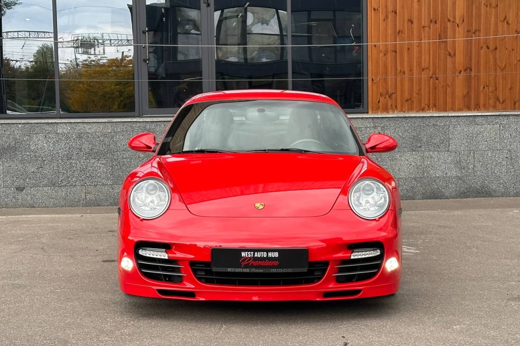 Porsche 911 фото 1