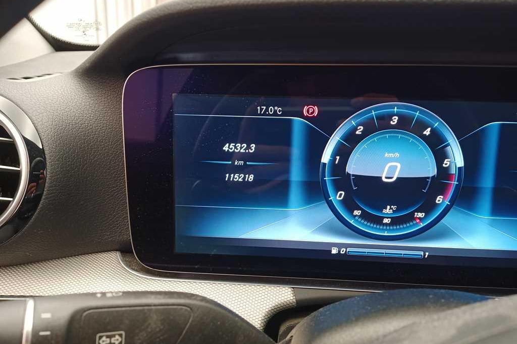 Mercedes-Benz E-Klasse 2016 photo 1