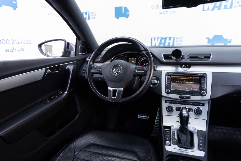 Volkswagen Passat Alltrack 2013 photo 29