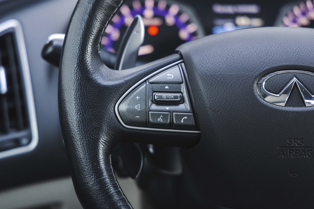 Infiniti Q50 2017 фото 19