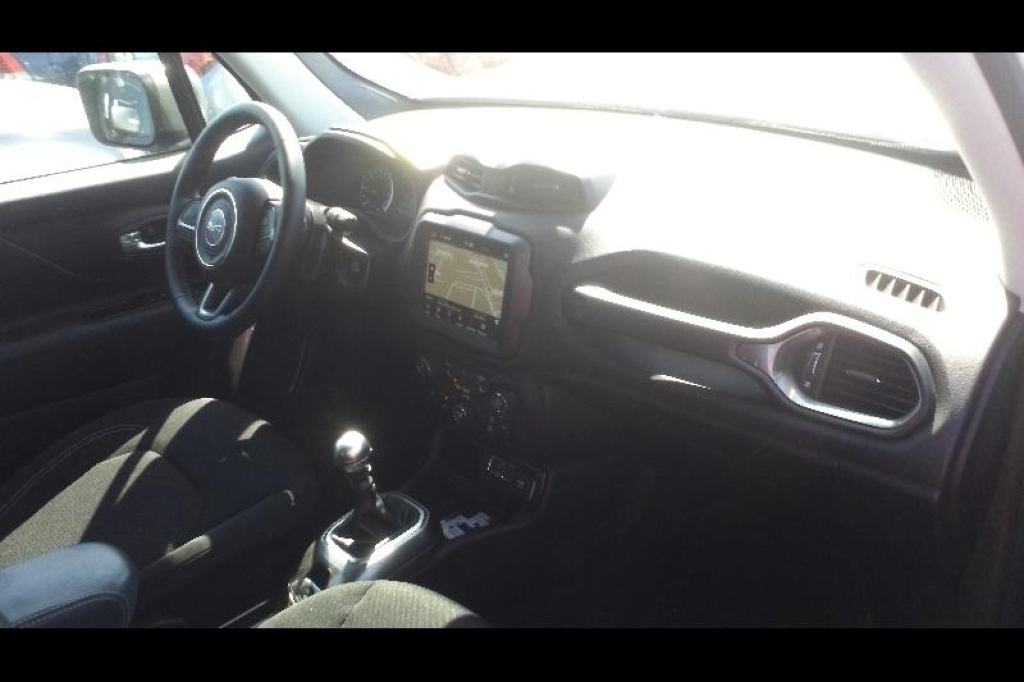 Jeep Renegade 2020 photo 2