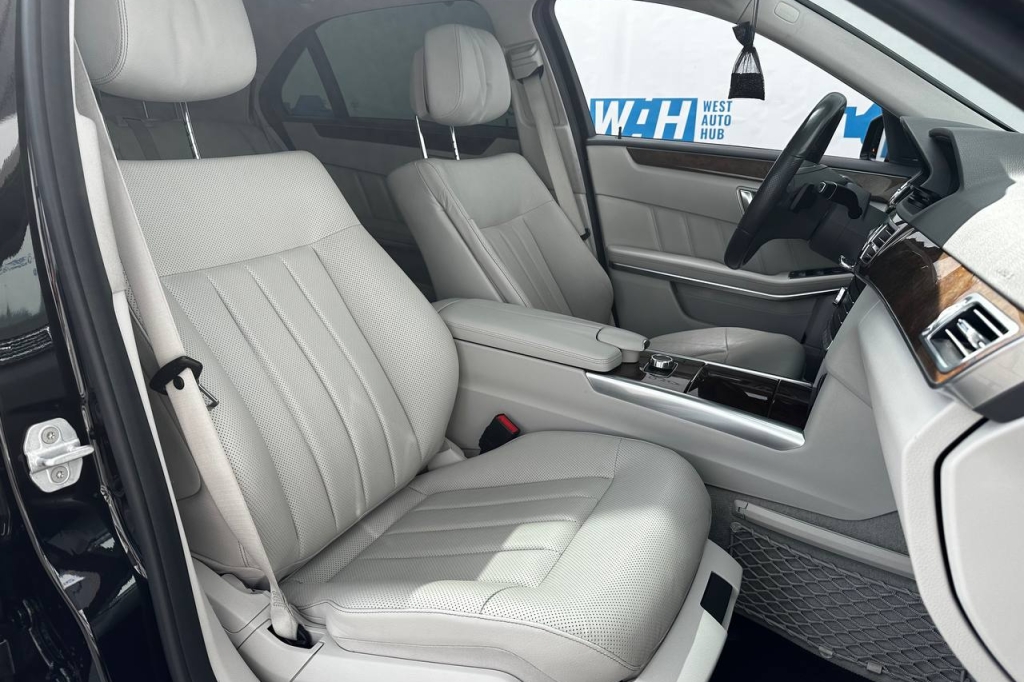 Mercedes-Benz E-Class 2015 4Matic фото 23