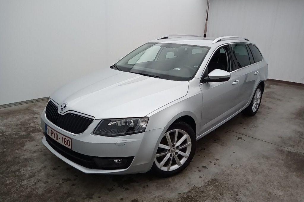 Skoda Octavia Combi 2016 фото 6