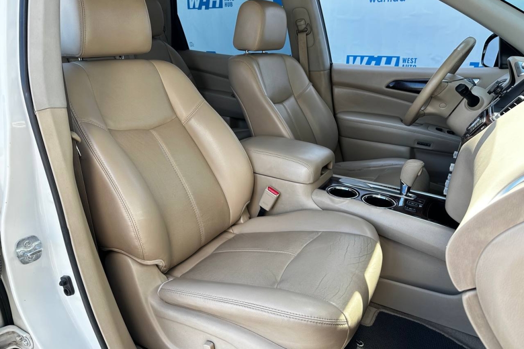 Nissan Pathfinder 2015 фото 23