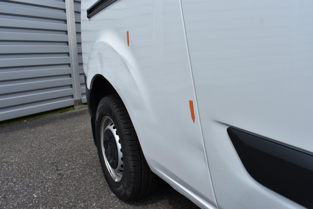 Ford Transit Custom 2017 photo 14