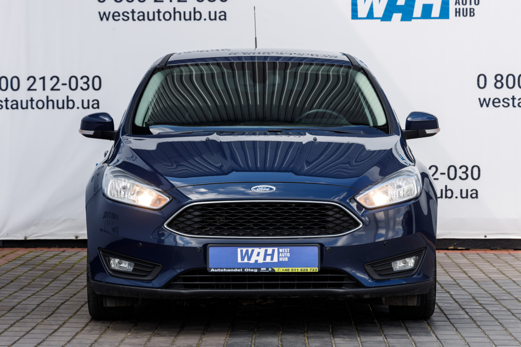 Ford Focus 2016 фото 21