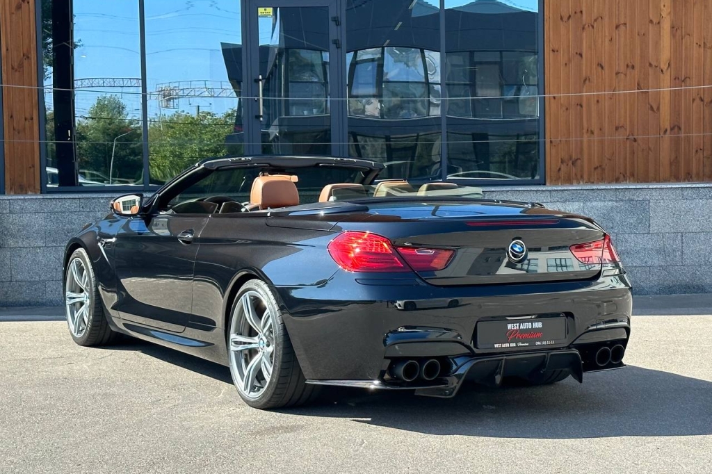 BMW M6 2012 фото 4