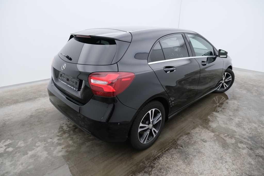 Mercedes-Benz A-Klasse 2017 photo 4