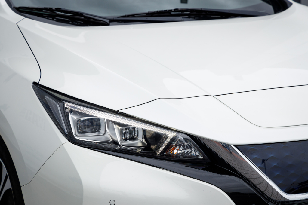 Nissan Leaf 2017 фото 4