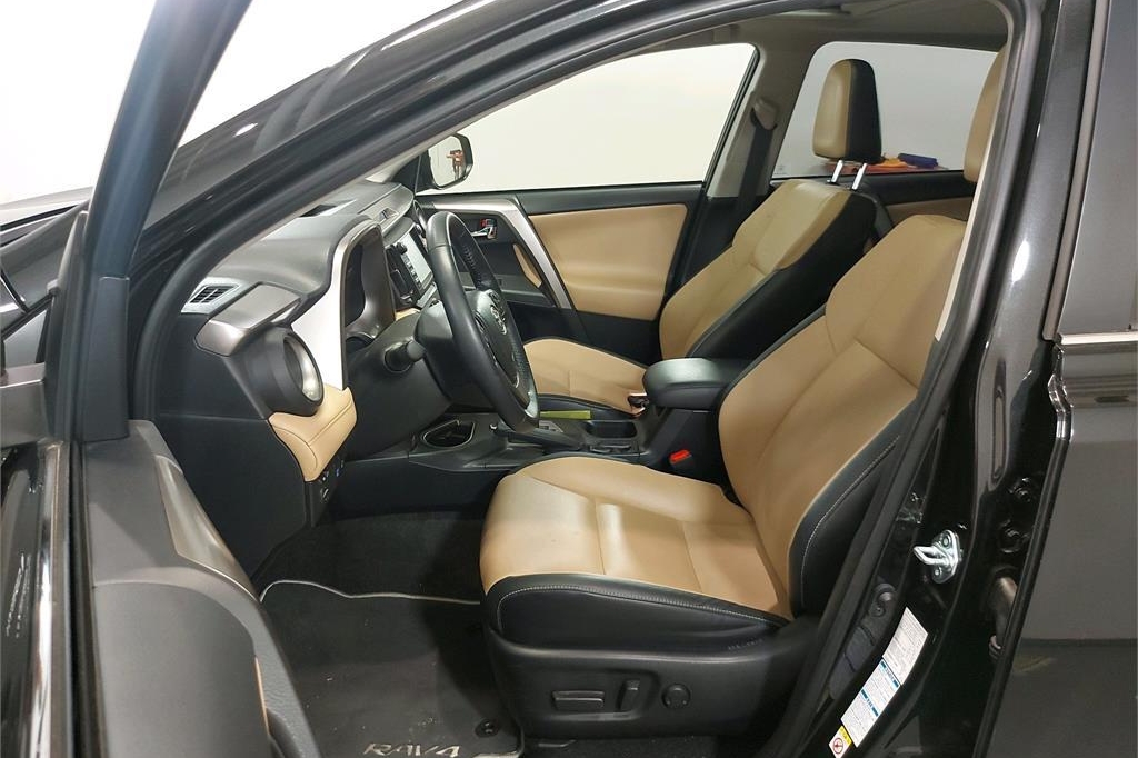 Toyota RAV4 2019 photo 5