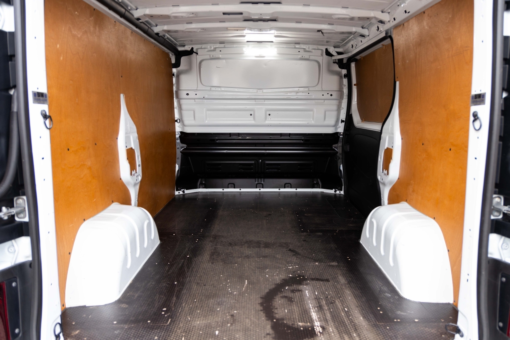 Renault Trafic 2019 фото 27