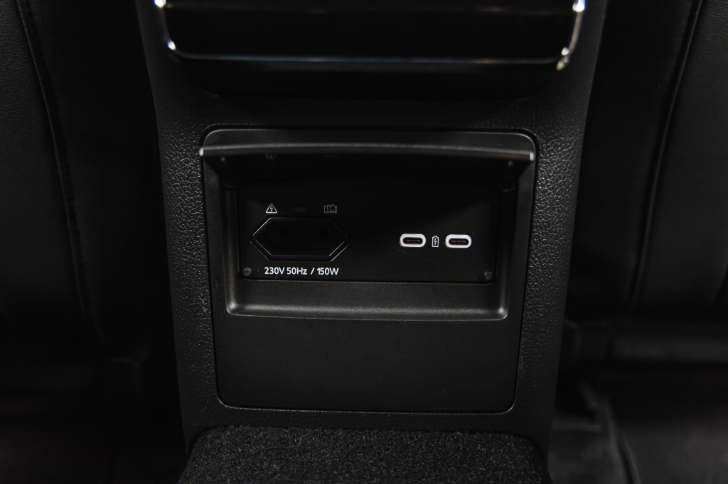 Skoda Superb Plug In Hybrid 2020 фото 41