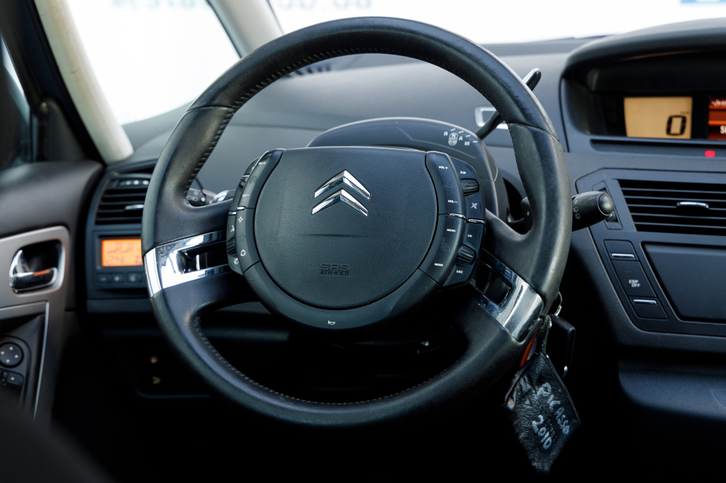 Citroen C4 фото 7
