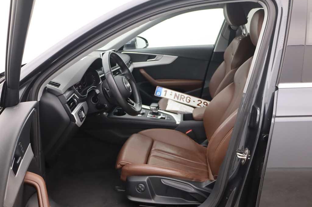 Audi A4 2016 фото 7