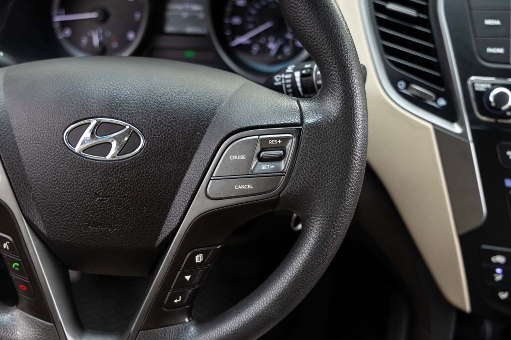 Hyundai Santa FE Sport 2017 photo 17