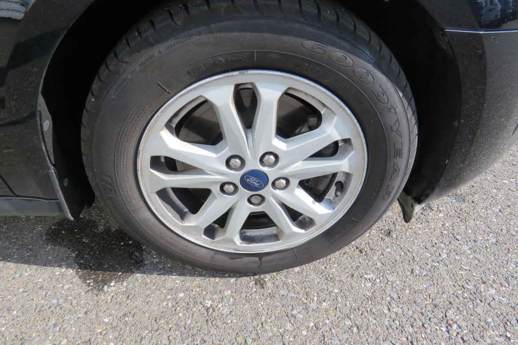 Ford Transit Connect 2019 фото 25