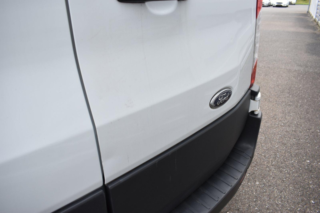 Ford Transit Kasten 2017 photo 32